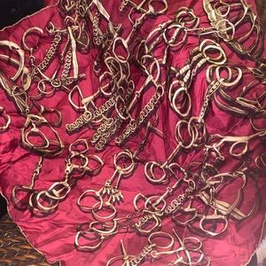 💥SALE📌RARE Vintage GUCCI Scarf Horsebit details
